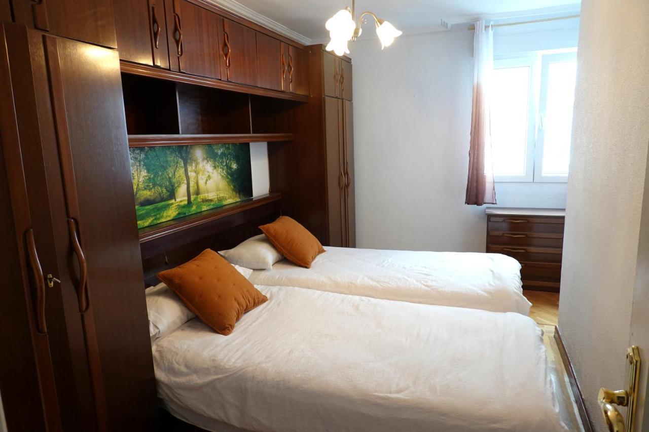Piso Con Excelente Ubicacion Apartment Santander Exterior photo